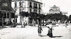 2380- Maison-Carree - Place du Marche2 - 1925